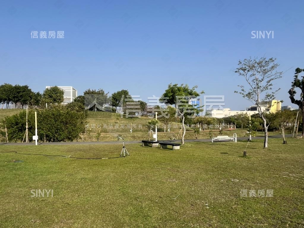 很想賣先看這間雍悦一方房屋室內格局與周邊環境