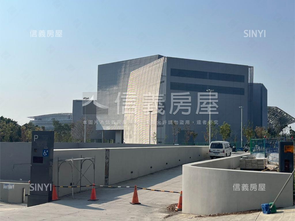很想賣先看這間雍悦一方房屋室內格局與周邊環境