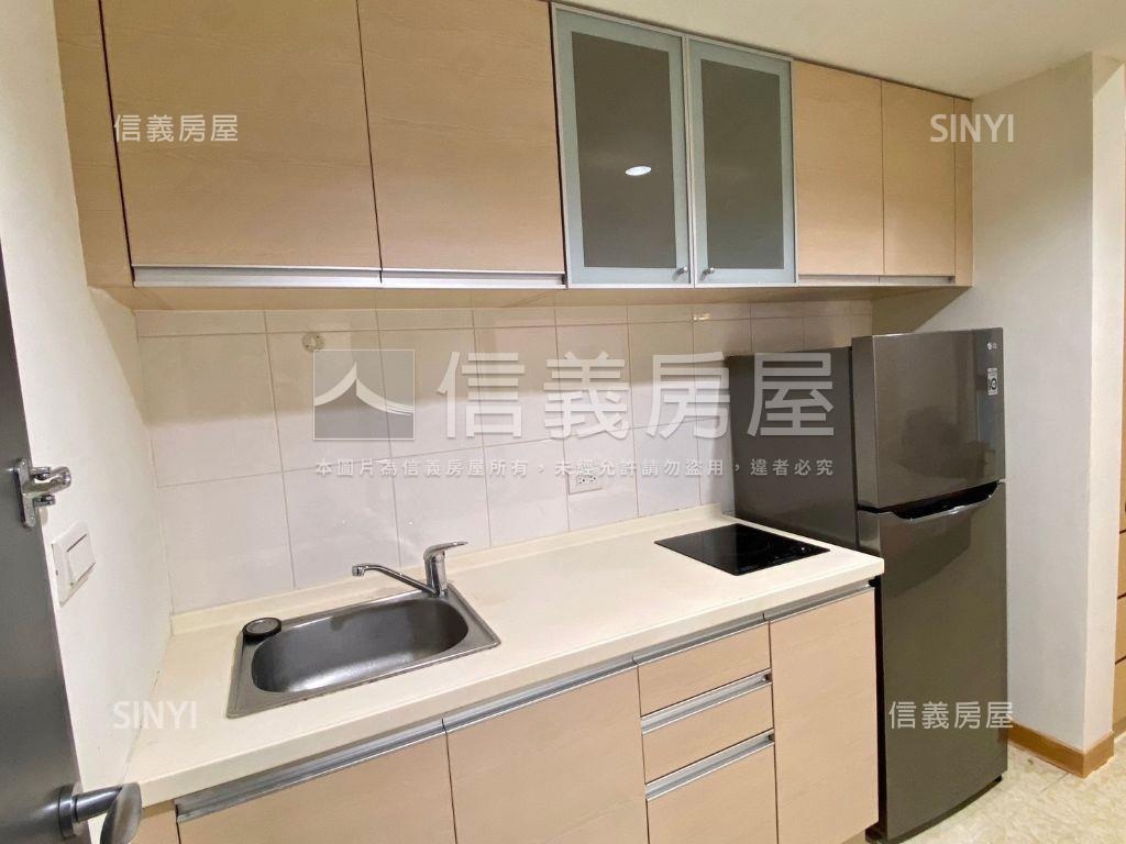 煙波主人套房房屋室內格局與周邊環境