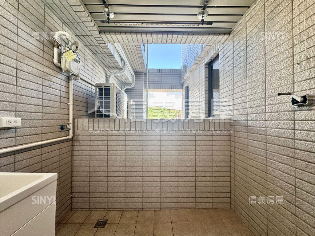 北屯裝潢視野讚三房平車房屋室內格局與周邊環境