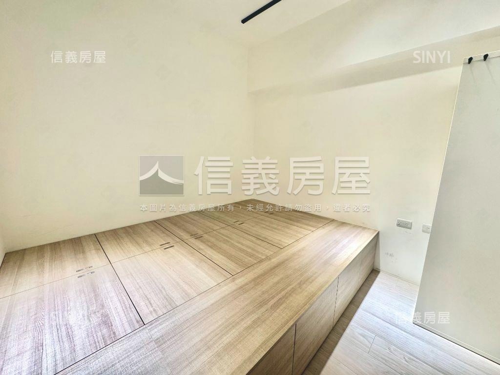 ２０２０三房雙平車房屋室內格局與周邊環境