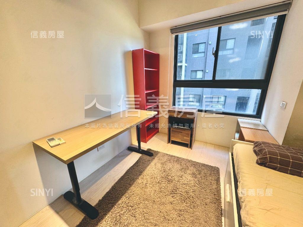 ２０２０三房雙平車房屋室內格局與周邊環境