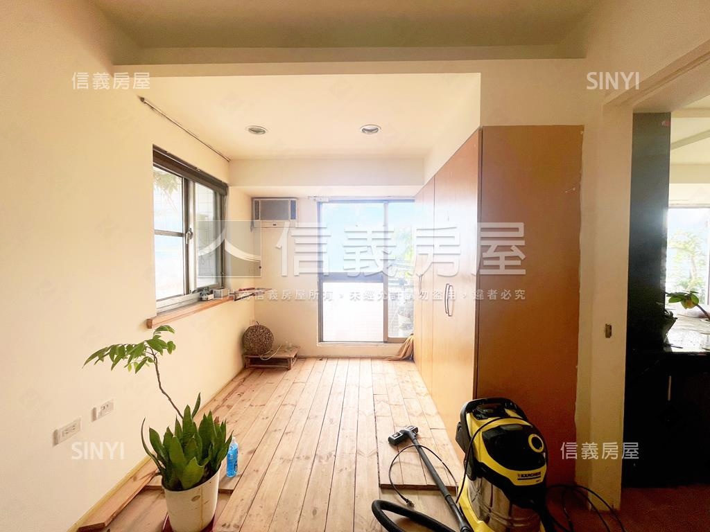巨蛋博愛高樓景觀．附車位房屋室內格局與周邊環境