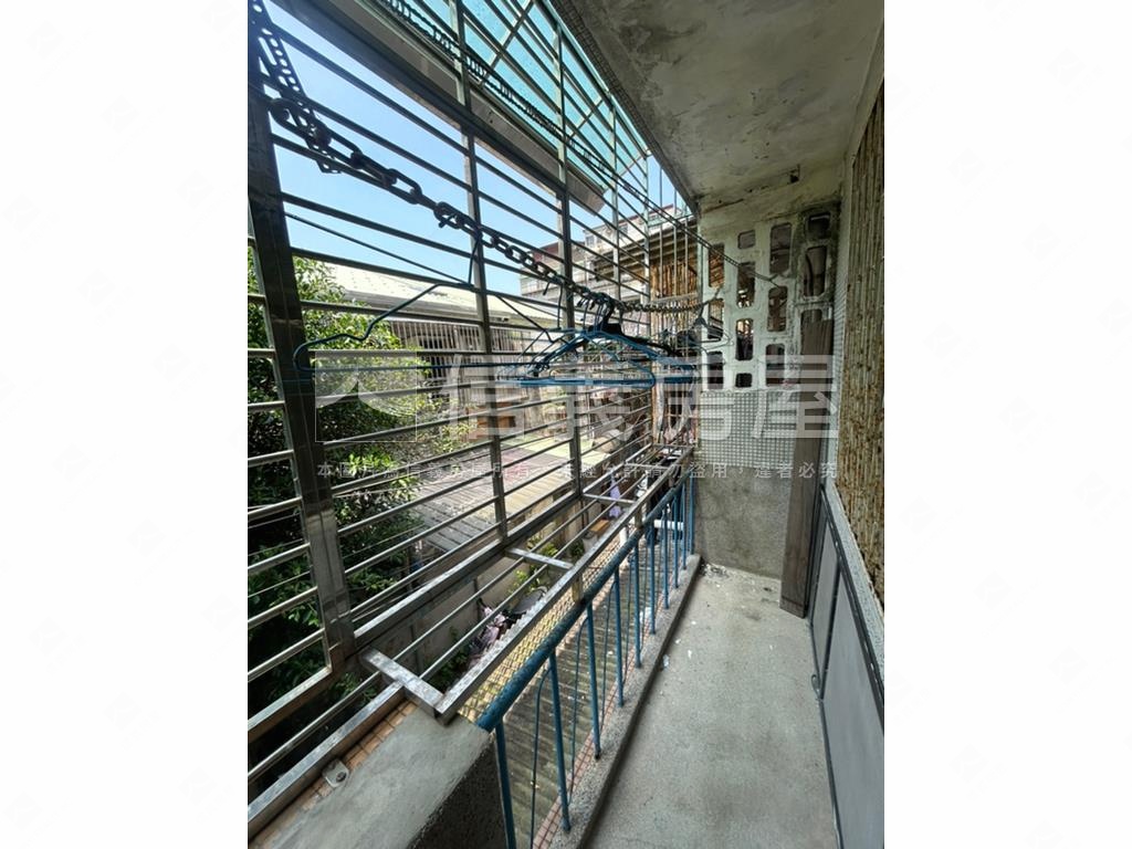 低總價稀有透天房屋室內格局與周邊環境