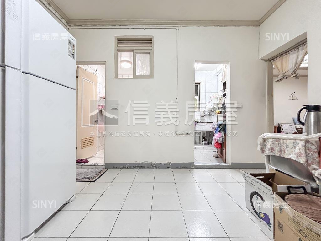 ⭐邊間⭐公寓大空間房屋室內格局與周邊環境