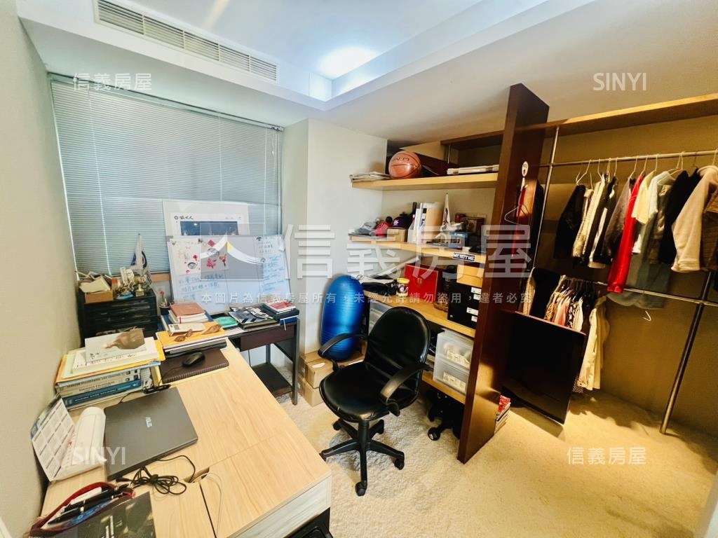稀有！文化爵士露臺樓中樓房屋室內格局與周邊環境