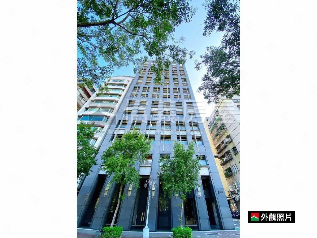 信義翡麗前棟綠景小豪宅房屋室內格局與周邊環境