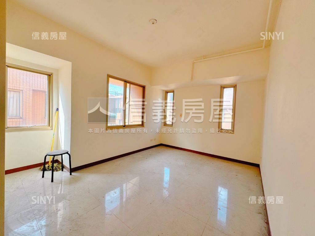上城高樓美景樓中樓格局房屋室內格局與周邊環境