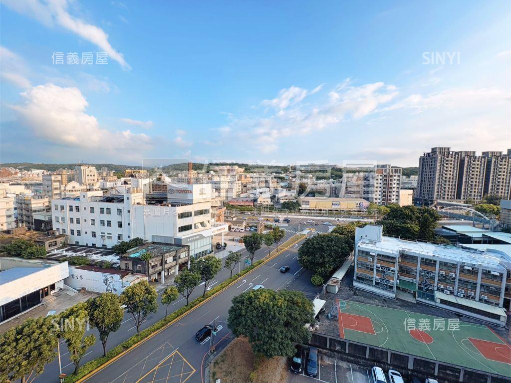 ＭＭ２１邊間兩房美裝潢房屋室內格局與周邊環境