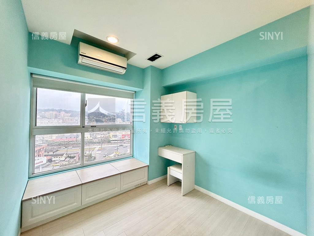 ＭＭ２１邊間兩房美裝潢房屋室內格局與周邊環境