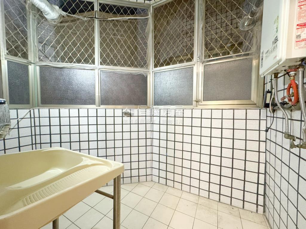員林新城露臺戶房屋室內格局與周邊環境