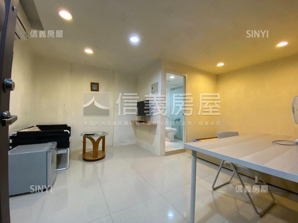 松江南京稀有公寓２樓房屋室內格局與周邊環境