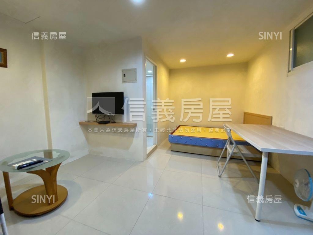 松江南京稀有公寓２樓房屋室內格局與周邊環境
