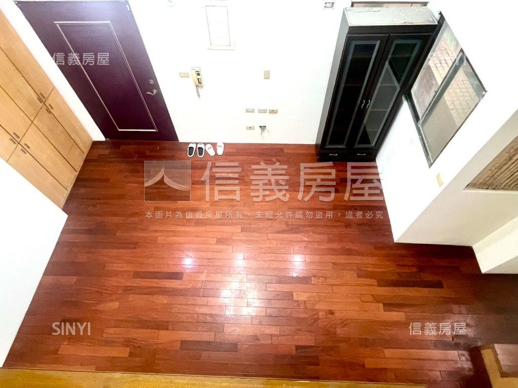 巧克力書香典雅四房車位房屋室內格局與周邊環境