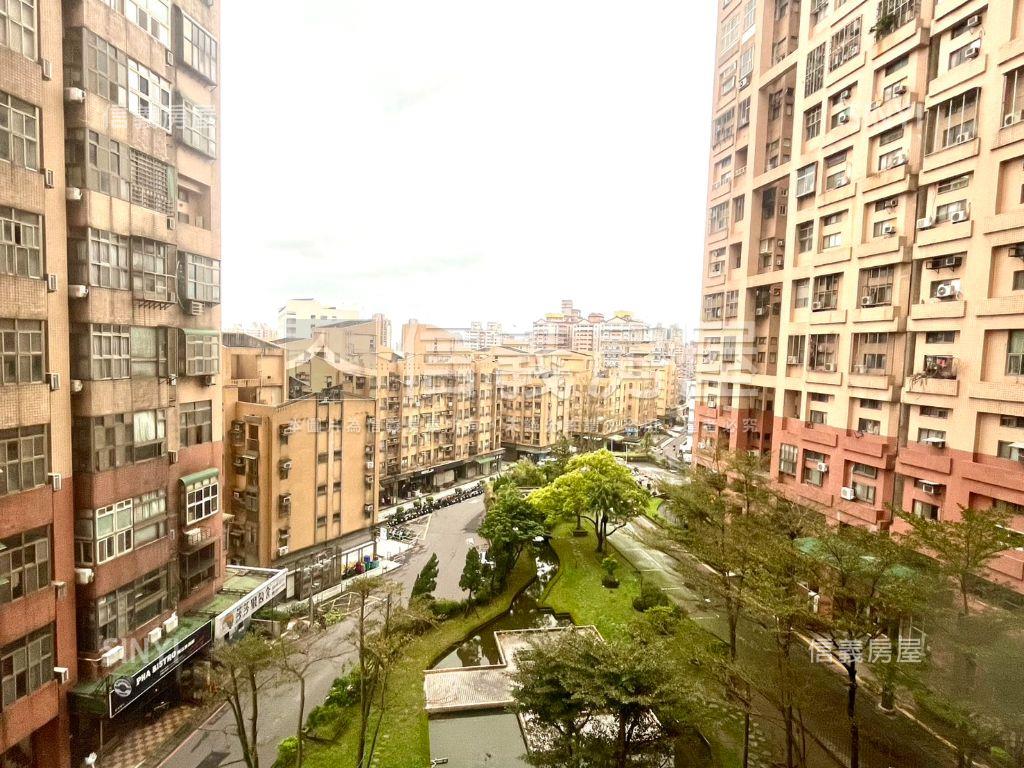 巧克力書香典雅四房車位房屋室內格局與周邊環境