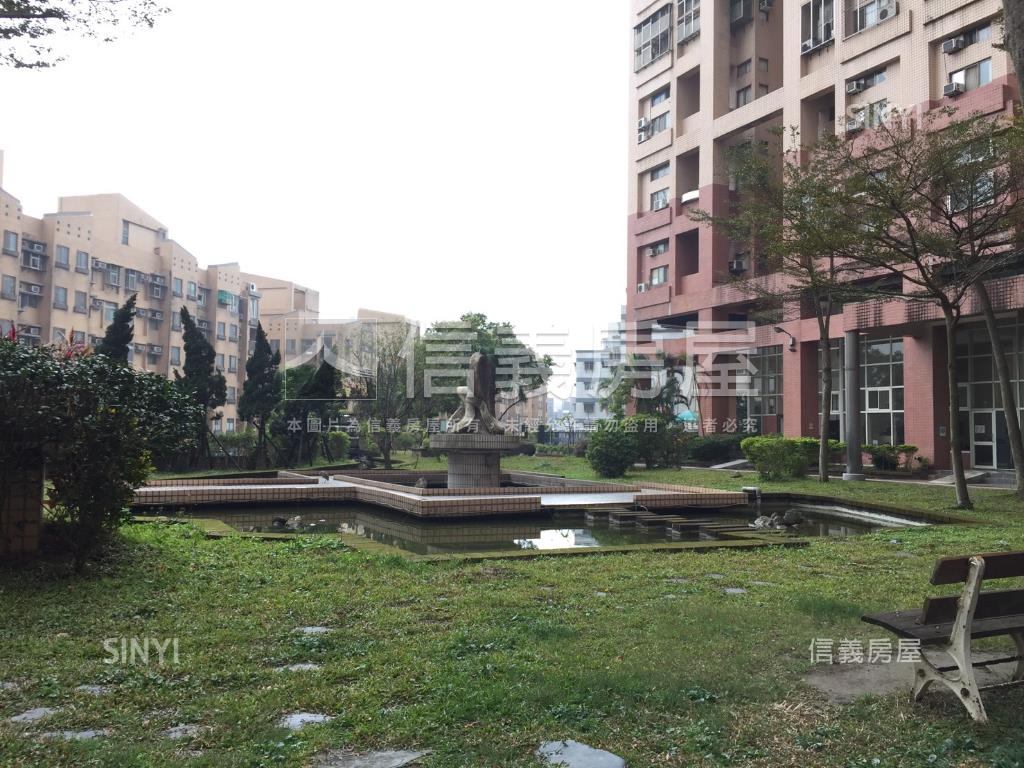 巧克力書香典雅四房車位房屋室內格局與周邊環境