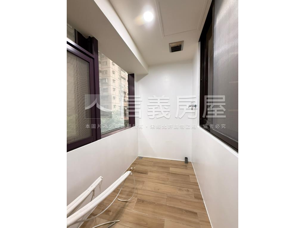 稀有美裝鑽石名門兩房房屋室內格局與周邊環境