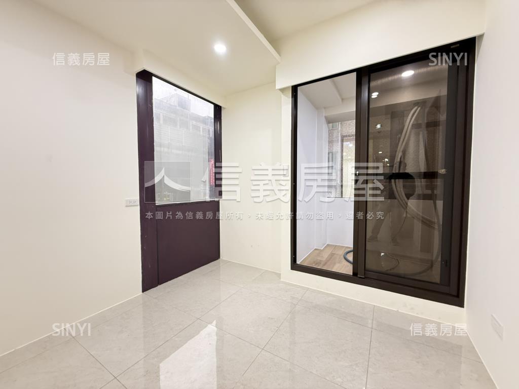 稀有美裝鑽石名門兩房房屋室內格局與周邊環境