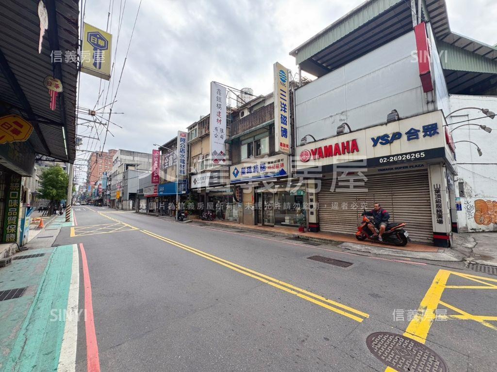 主推⭐康寧街透天店面⭐房屋室內格局與周邊環境