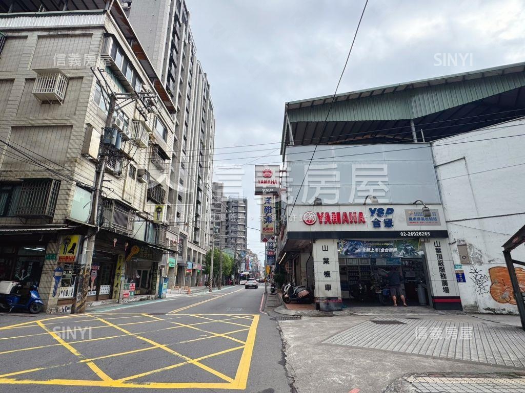 主推⭐康寧街透天店面⭐房屋室內格局與周邊環境