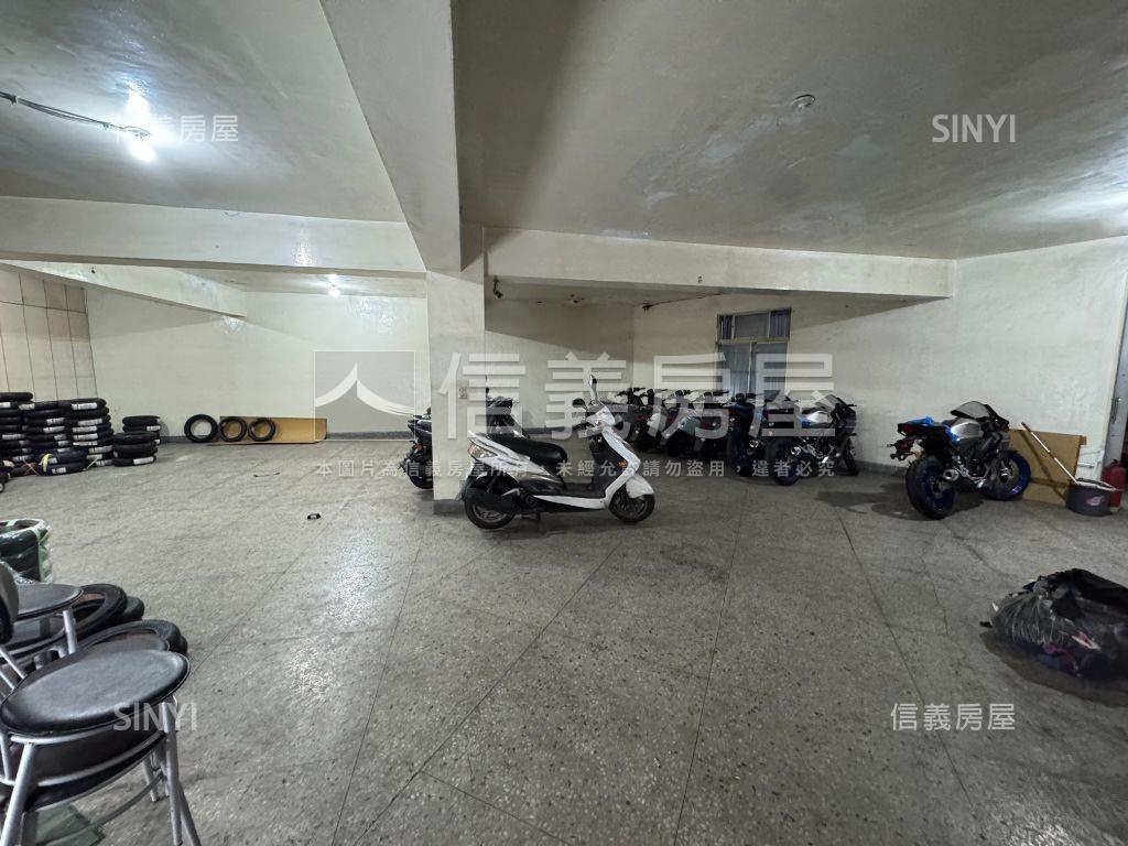 主推⭐康寧街透天店面⭐房屋室內格局與周邊環境