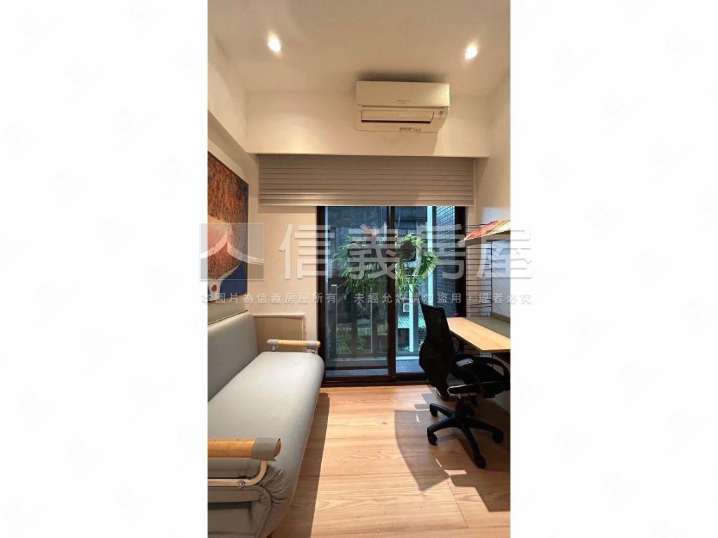 首泰稀有面樹蔭質感裝潢房屋室內格局與周邊環境