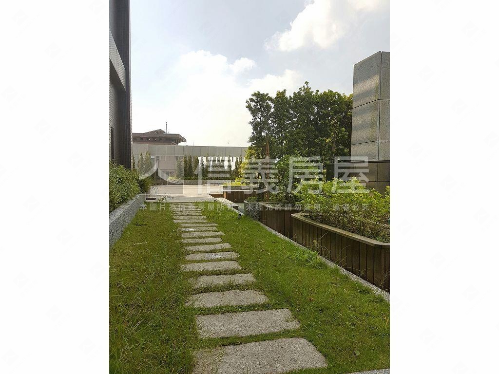 首泰稀有面樹蔭質感裝潢房屋室內格局與周邊環境