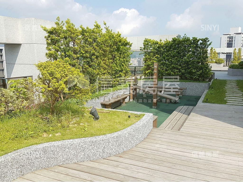 首泰稀有面樹蔭質感裝潢房屋室內格局與周邊環境