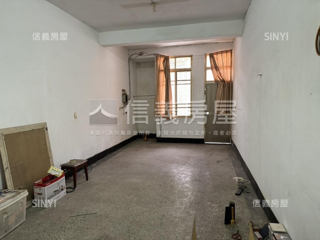 近美術館正路透店房屋室內格局與周邊環境
