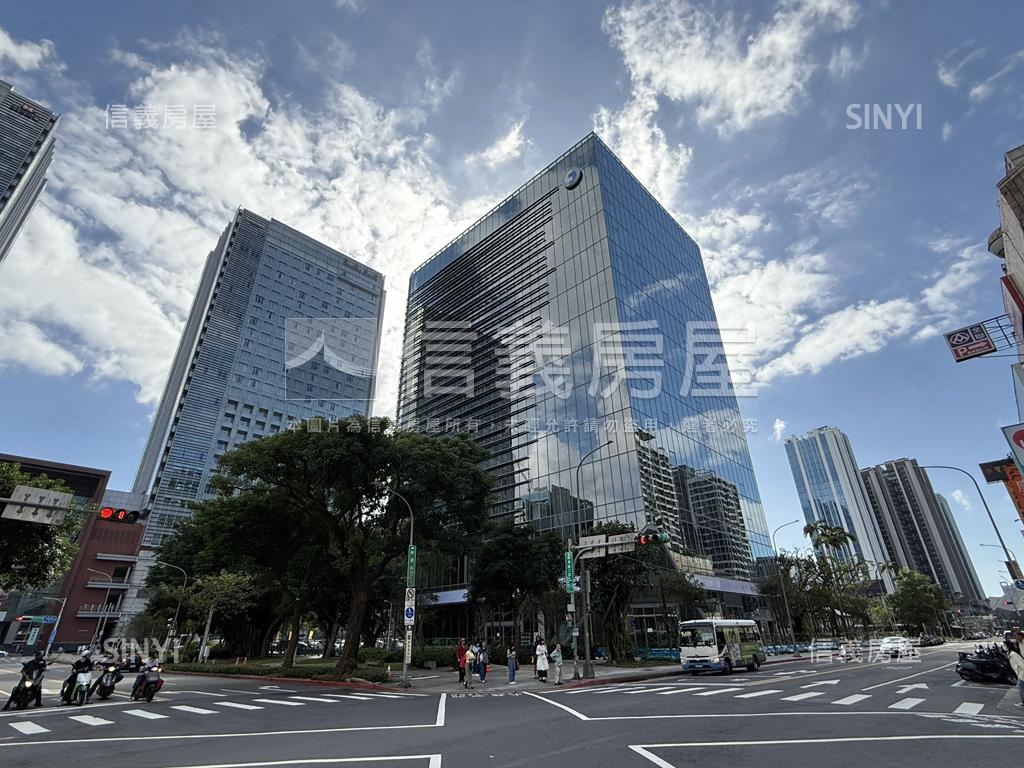 南港車站電梯大三房房屋室內格局與周邊環境