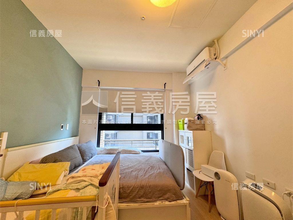 雲世紀Ｂ區三房高樓雙車位房屋室內格局與周邊環境