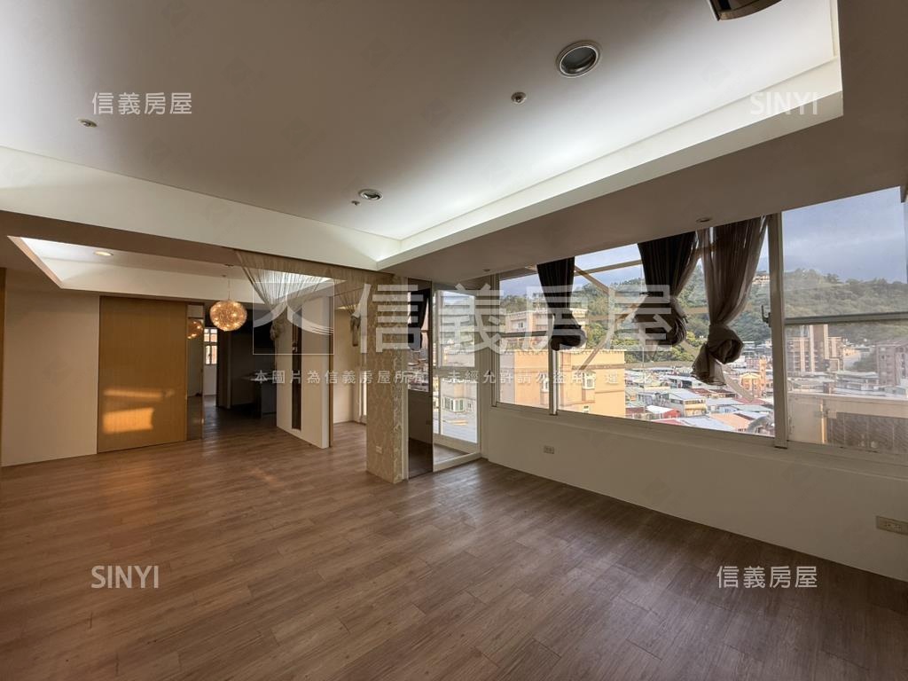 明星學府高樓景觀電梯三房房屋室內格局與周邊環境