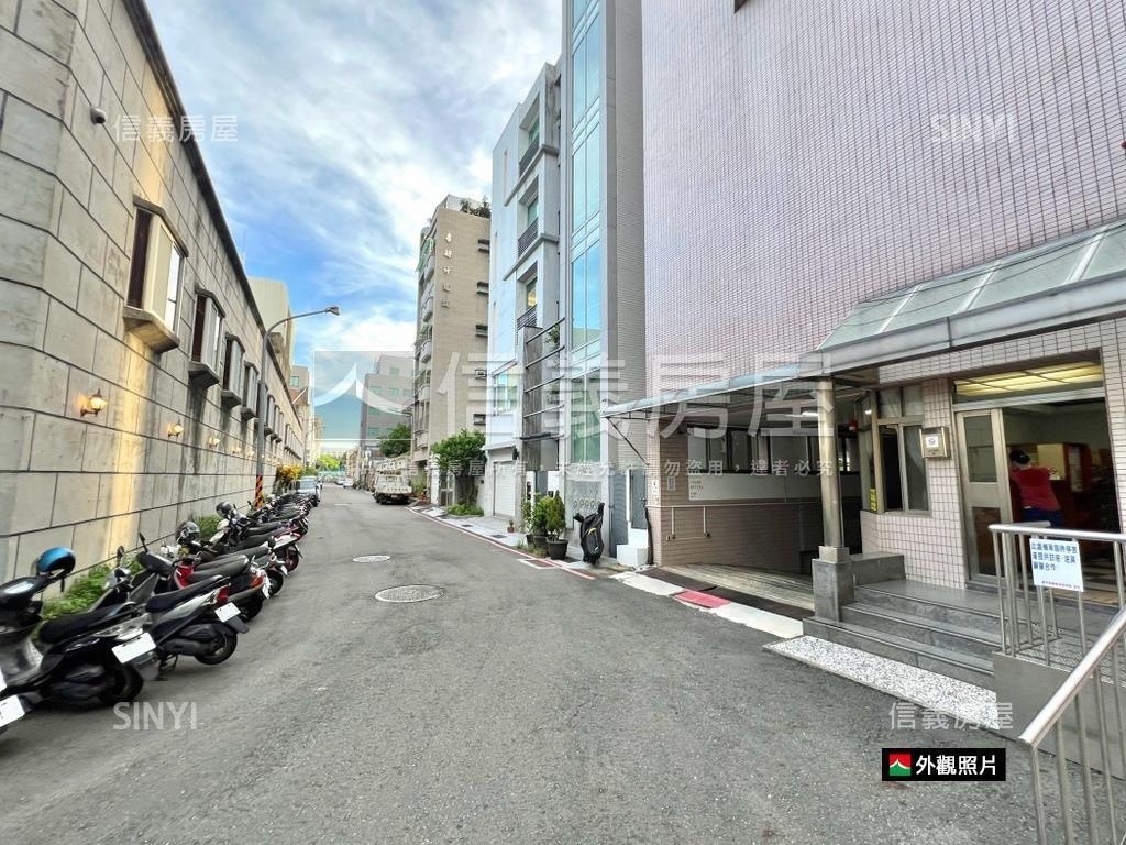 華平翠園綠意大空間有車位房屋室內格局與周邊環境