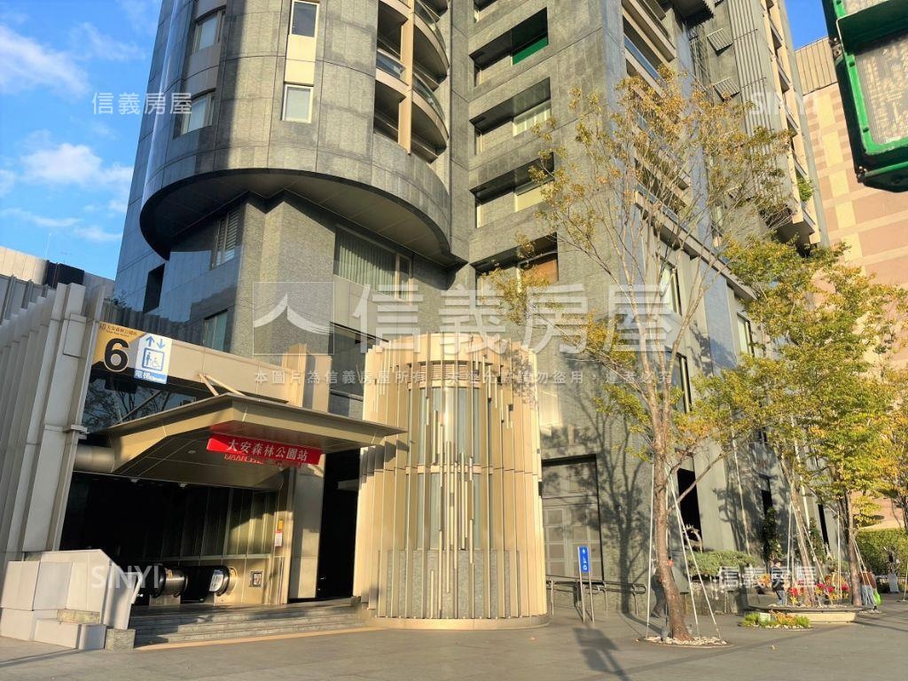大安森林公園電梯４房車位房屋室內格局與周邊環境