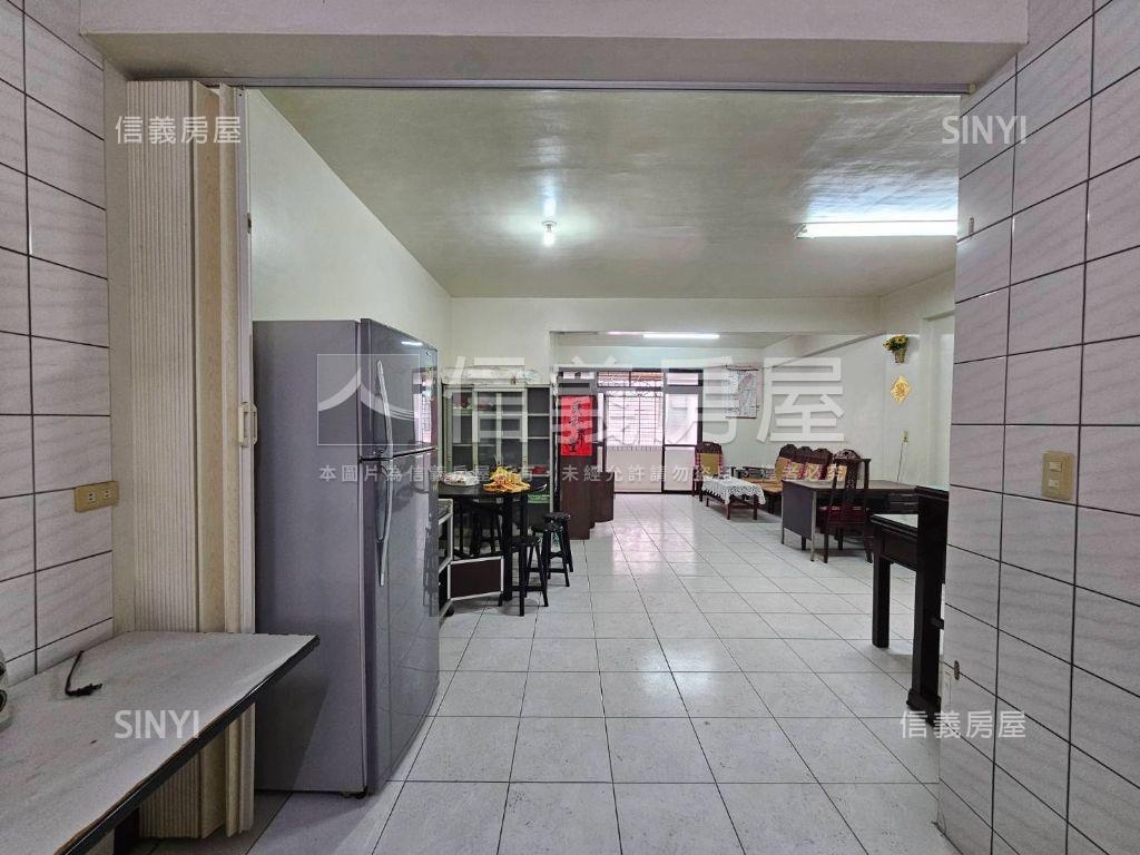 近迴龍捷運～邊間三樓美寓房屋室內格局與周邊環境