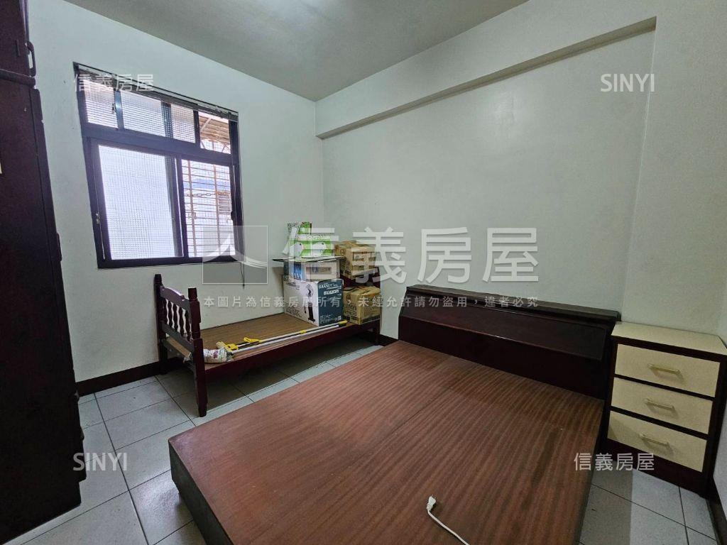 近迴龍捷運～邊間三樓美寓房屋室內格局與周邊環境