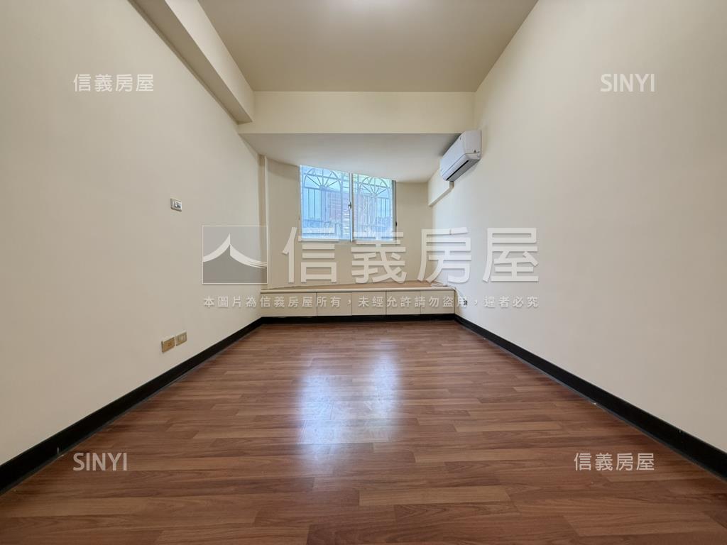 稀有華廈電梯三房有車位房屋室內格局與周邊環境