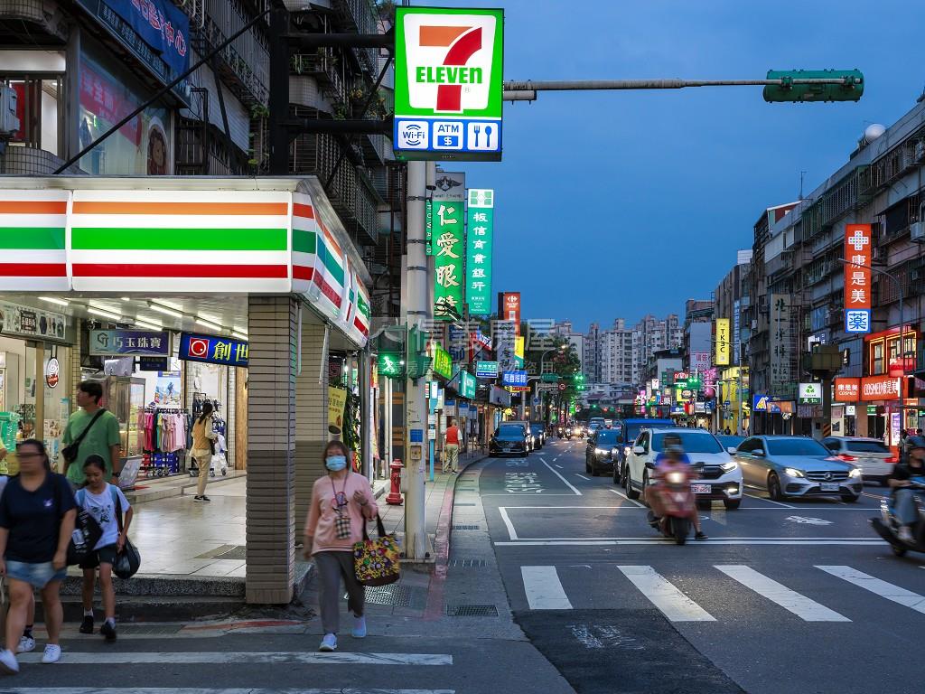 言葉里房屋室內格局與周邊環境