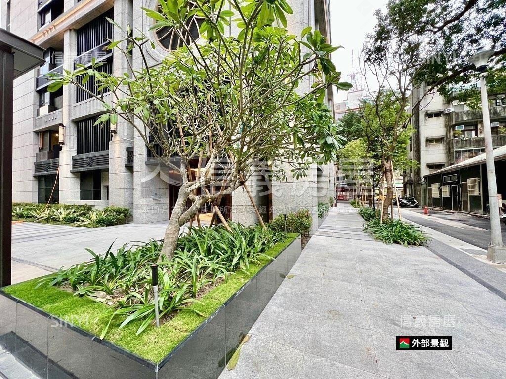 正隆官邸稀有東面景觀高樓房屋室內格局與周邊環境