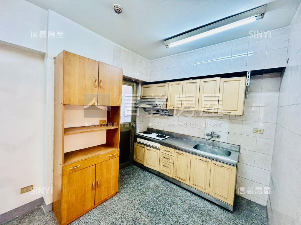 五期商圈三房房屋室內格局與周邊環境