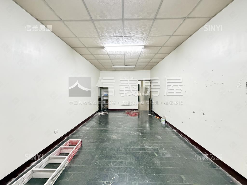 近綠園道無夾層活巷透天房屋室內格局與周邊環境