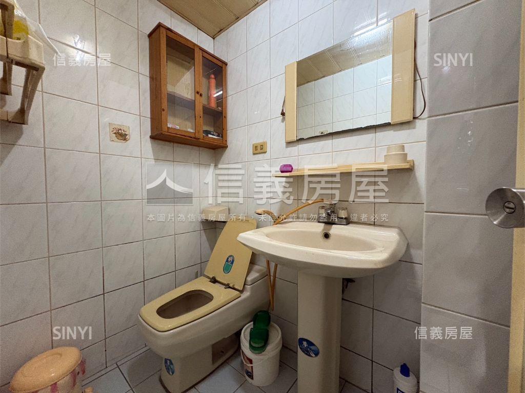 誠售。大有三房有車位房屋室內格局與周邊環境