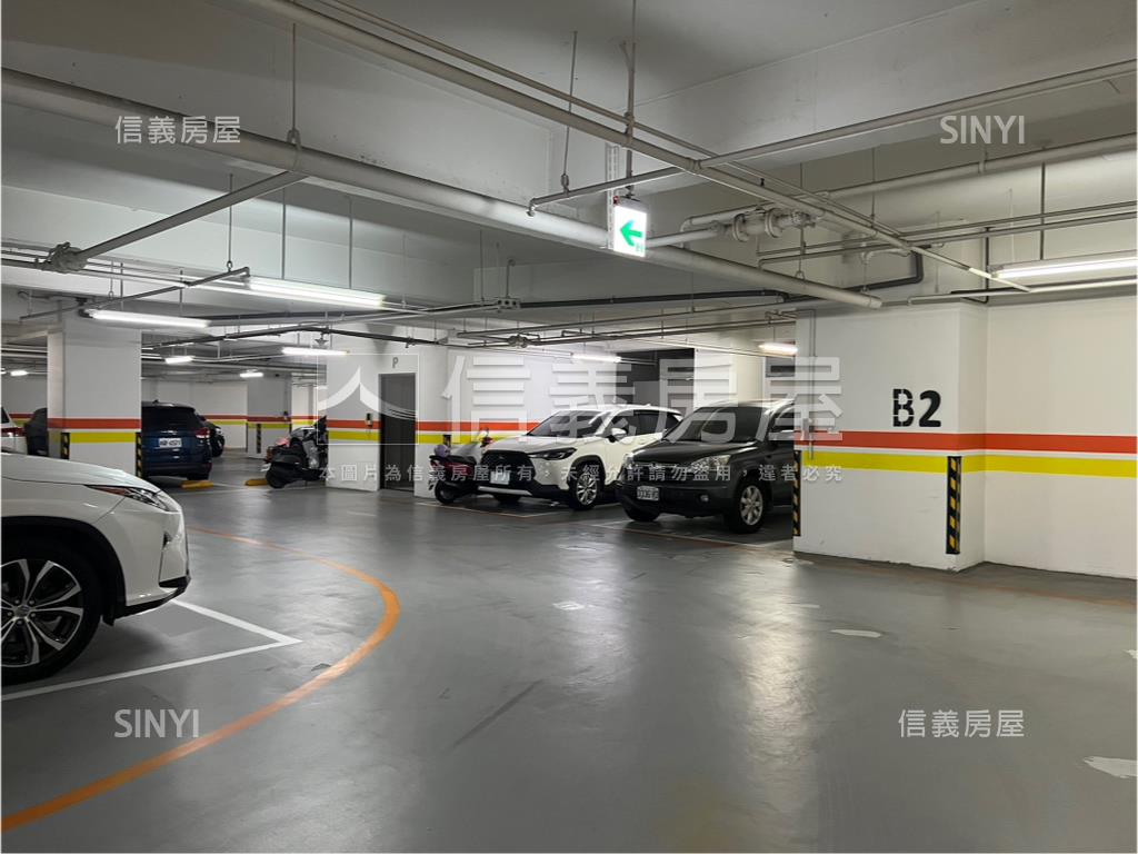 專任南屯三房雙衛浴開窗房屋室內格局與周邊環境