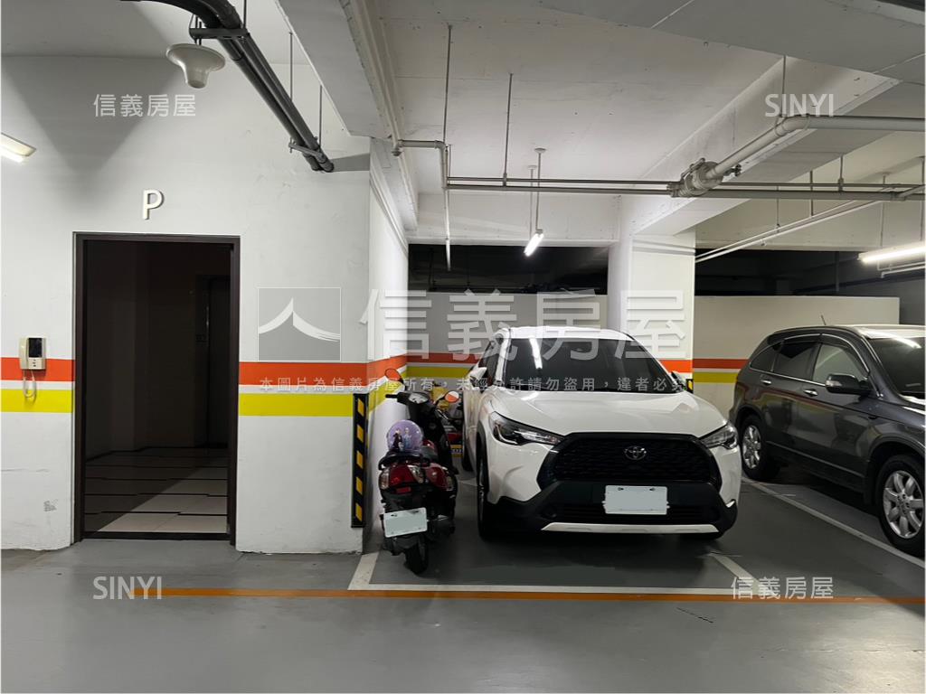 專任南屯三房雙衛浴開窗房屋室內格局與周邊環境