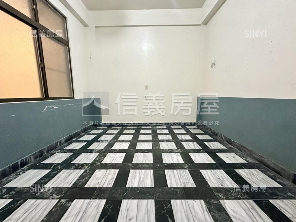 東區崇德十九街透天房屋室內格局與周邊環境