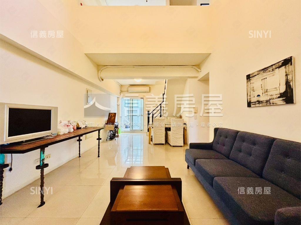 水丰景樓中樓挑高庭院宅房屋室內格局與周邊環境