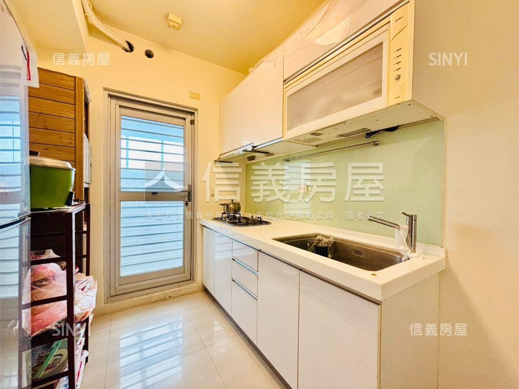 水丰景樓中樓挑高庭院宅房屋室內格局與周邊環境