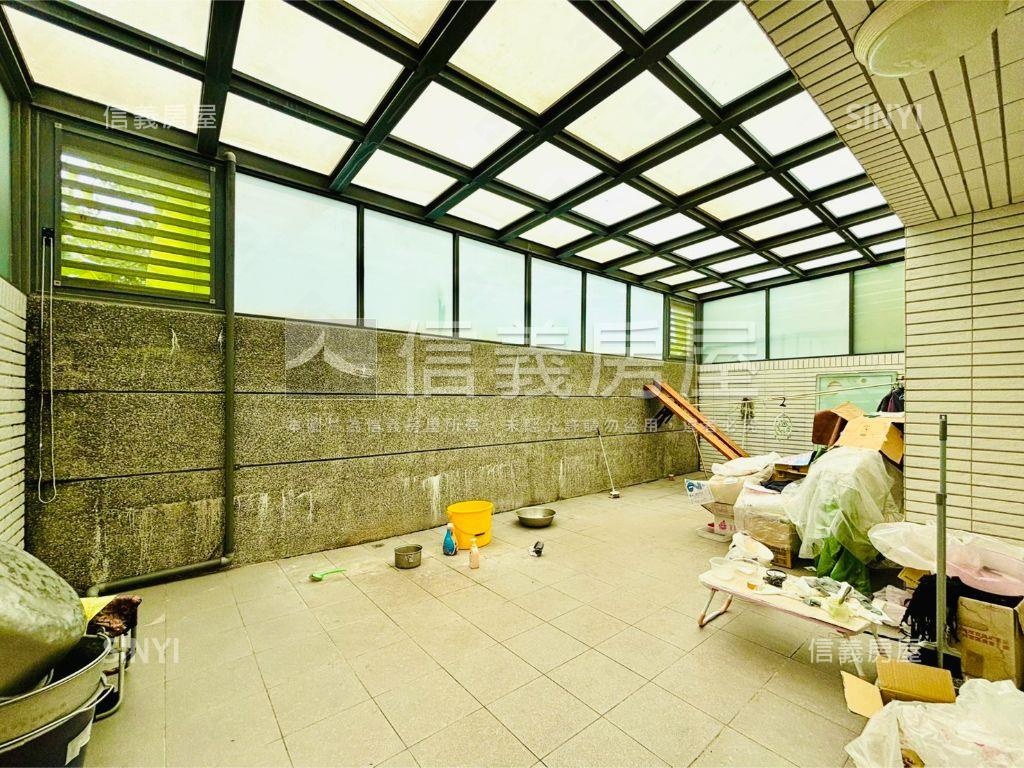 水丰景樓中樓挑高庭院宅房屋室內格局與周邊環境