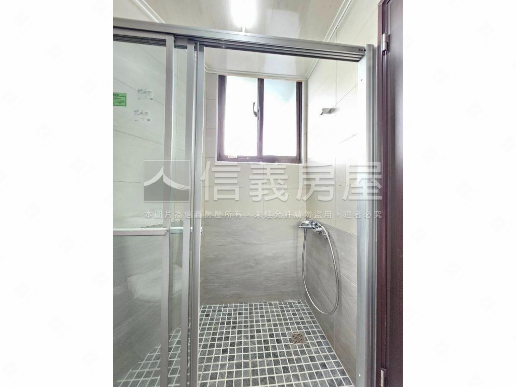 長青路透店房屋室內格局與周邊環境