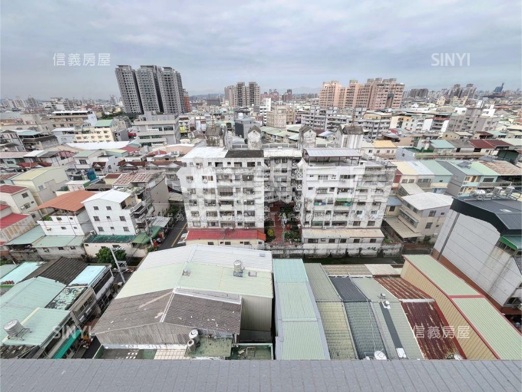 昂峰聚羨岱●高樓三房平車房屋室內格局與周邊環境